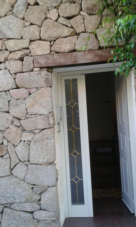 Casa Vacanza Giulia Budoni Exterior foto