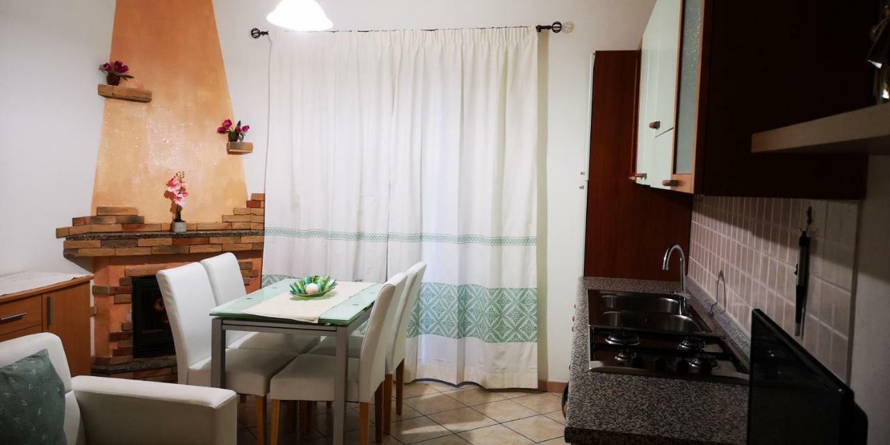 Casa Vacanza Giulia Budoni Exterior foto