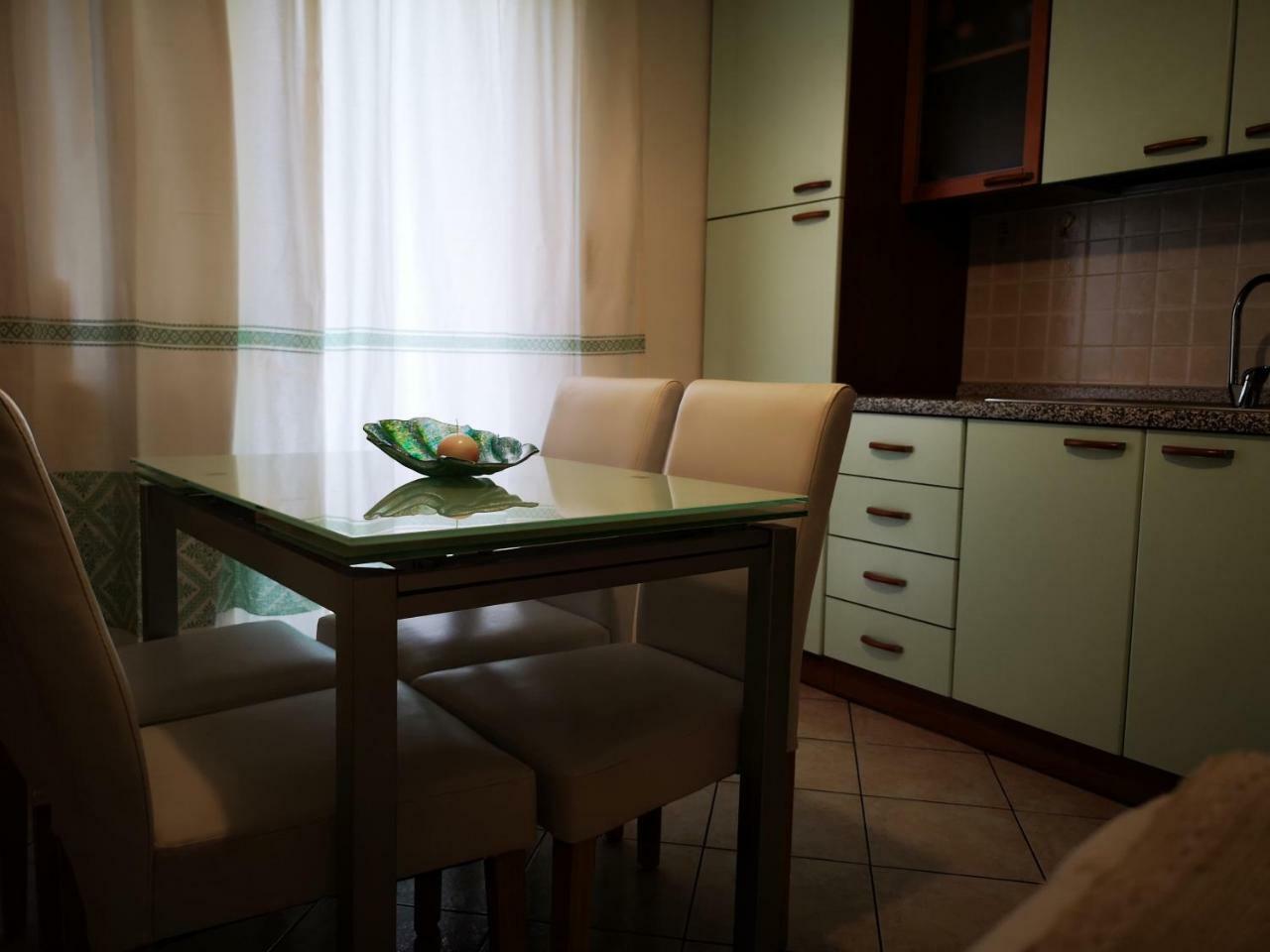 Casa Vacanza Giulia Budoni Exterior foto